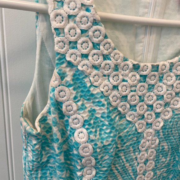 Lilly Pulitzer Macfarlane Shift Dress "Sea Cups" print in Teal - Picture 7 of 9